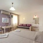 Apart Otel Spiros 4*