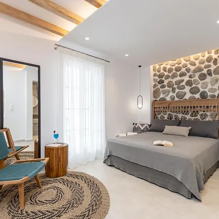 Spiros Aparthotel Naxos City