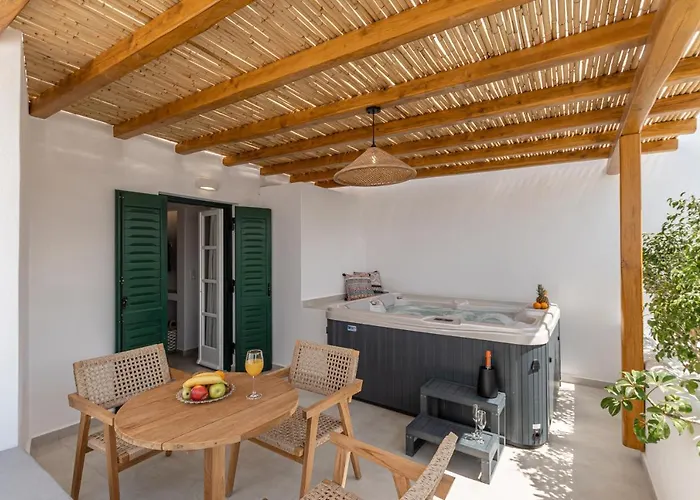 מלון דירות Spiros 4*