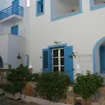 Spiros Aparthotel Naxos City