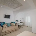 Spiros Aparthotel 4*