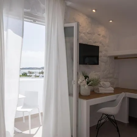 מלון דירות Spiros Naxos City