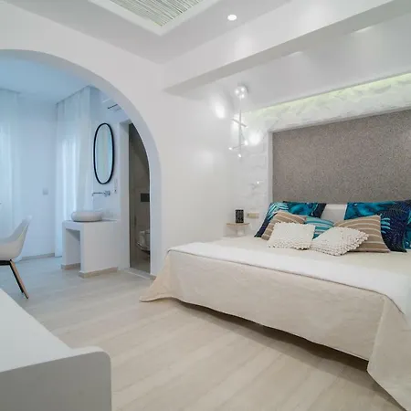 스피로스 Naxos City