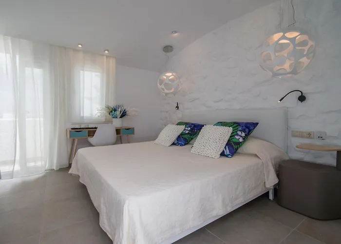 Aparthotel Spiros 4*