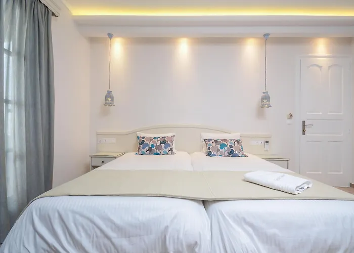 Aparthotel Spiros Naxos City